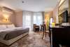hotel_img